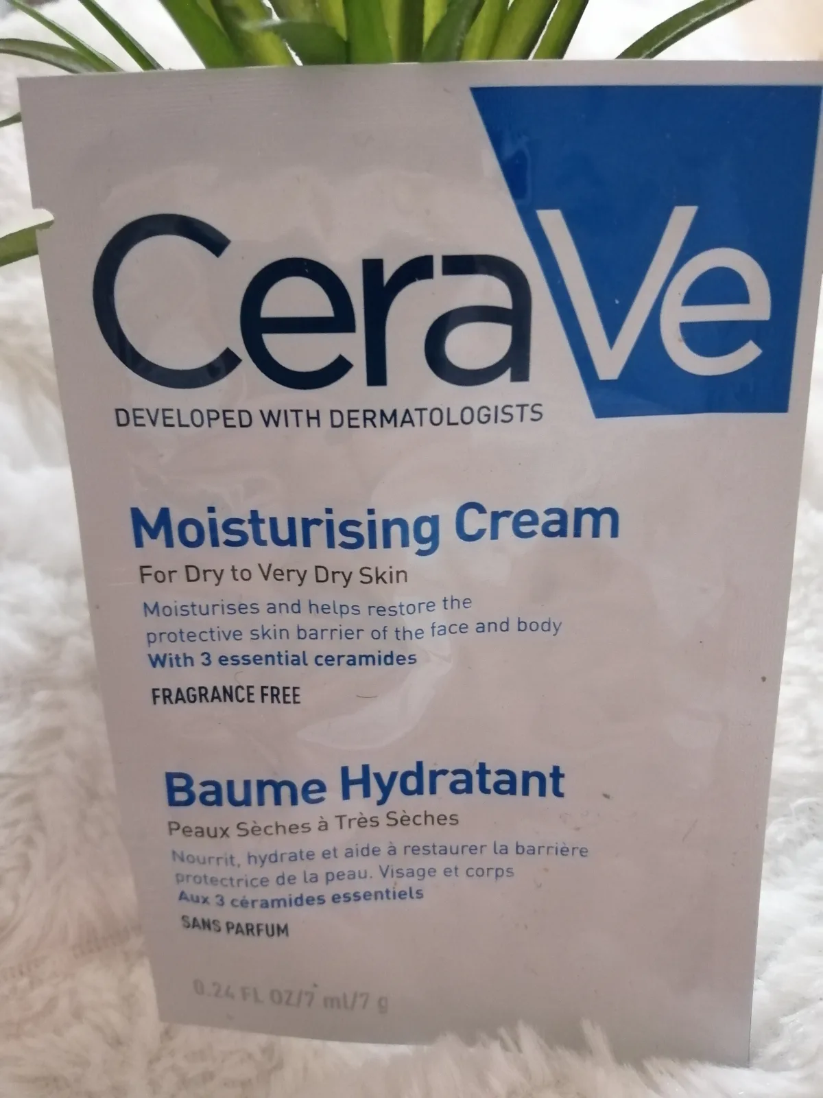 CeraVe Moisturising Cream - review image