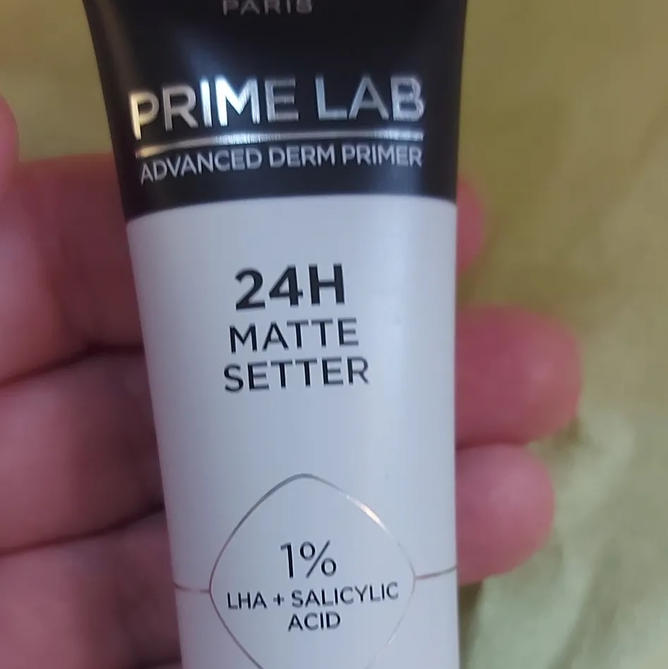 Make-up primer L'Oreal Make Up Prime Lab 24 uur (30 ml) - review image