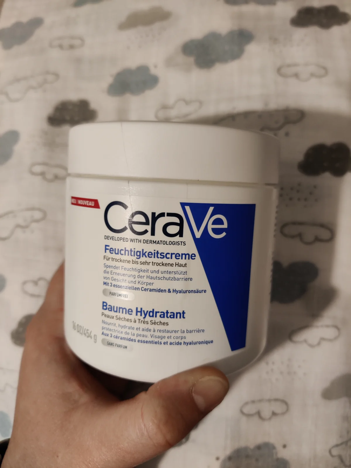 CeraVe Moisturising Cream - review image