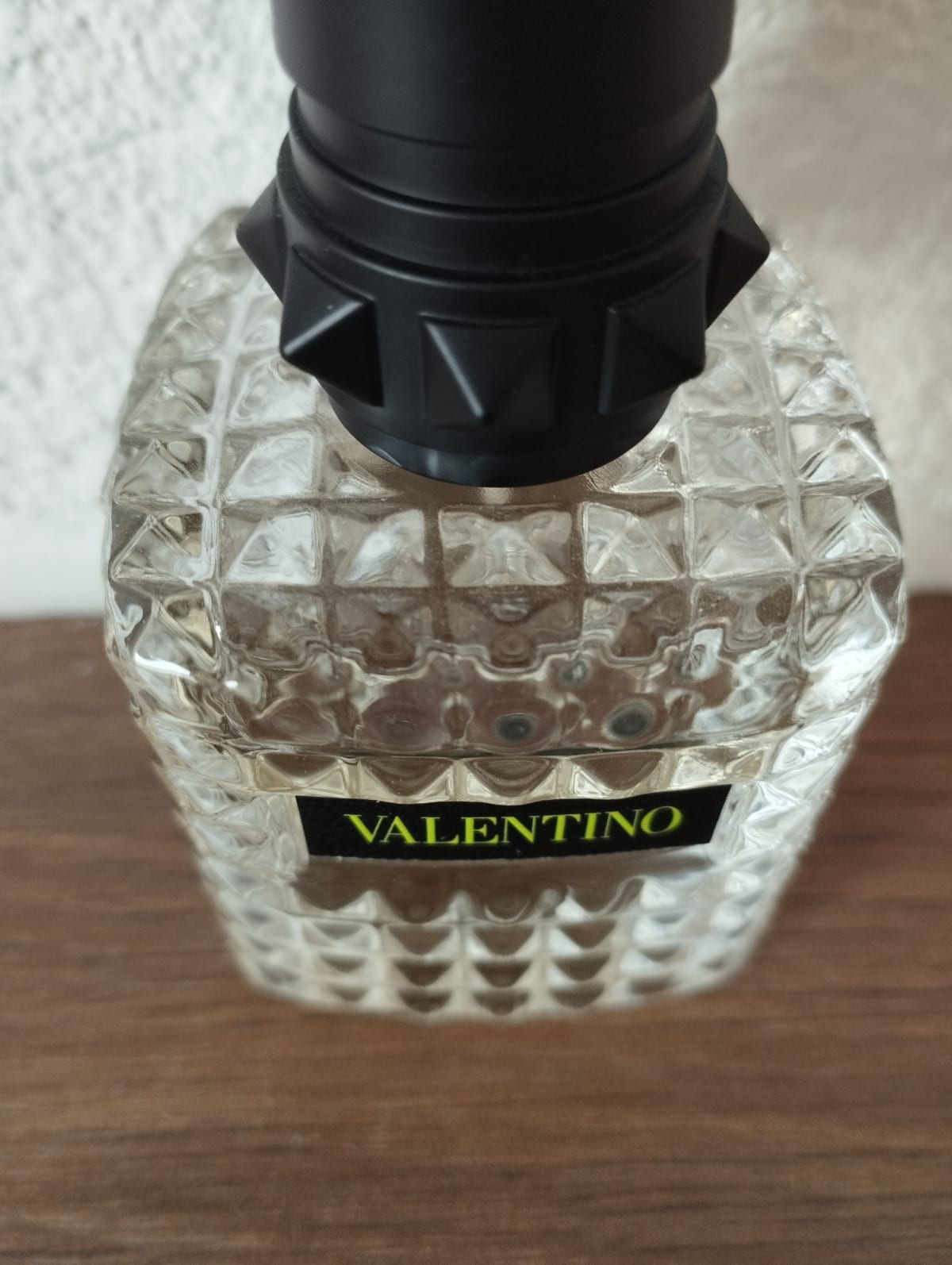 Valentino Born In Roma Donna Yellow Dream Eau de Parfum - review image