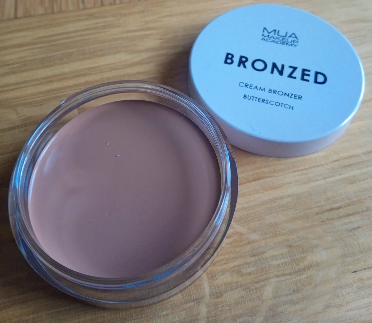 Bronzed Cream Bronzer - review image