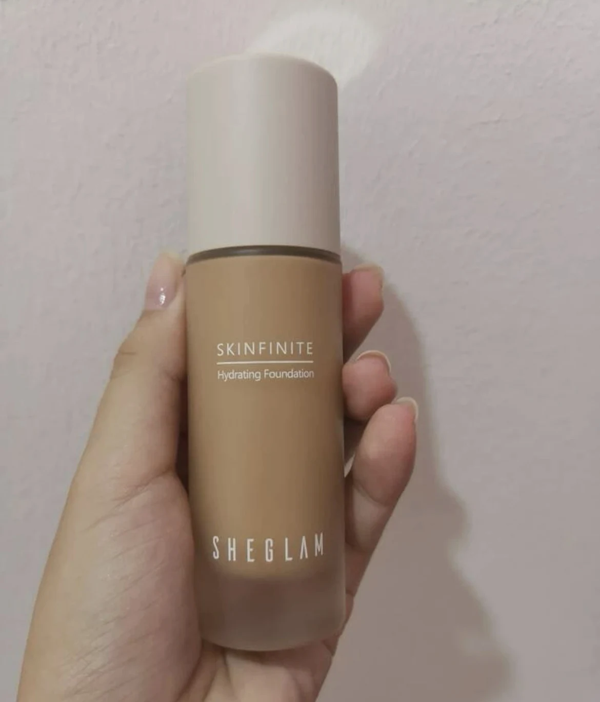 Skinfinite Hydrating Foundation - review image