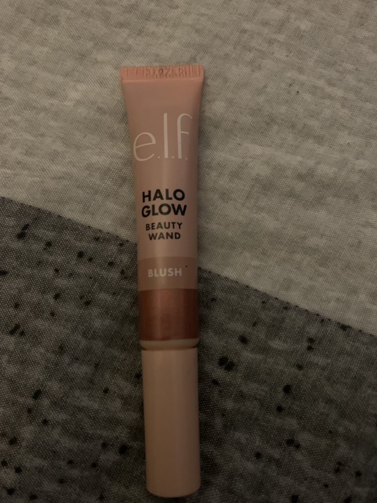 Halo Glow Blush Beauty Wand - review image