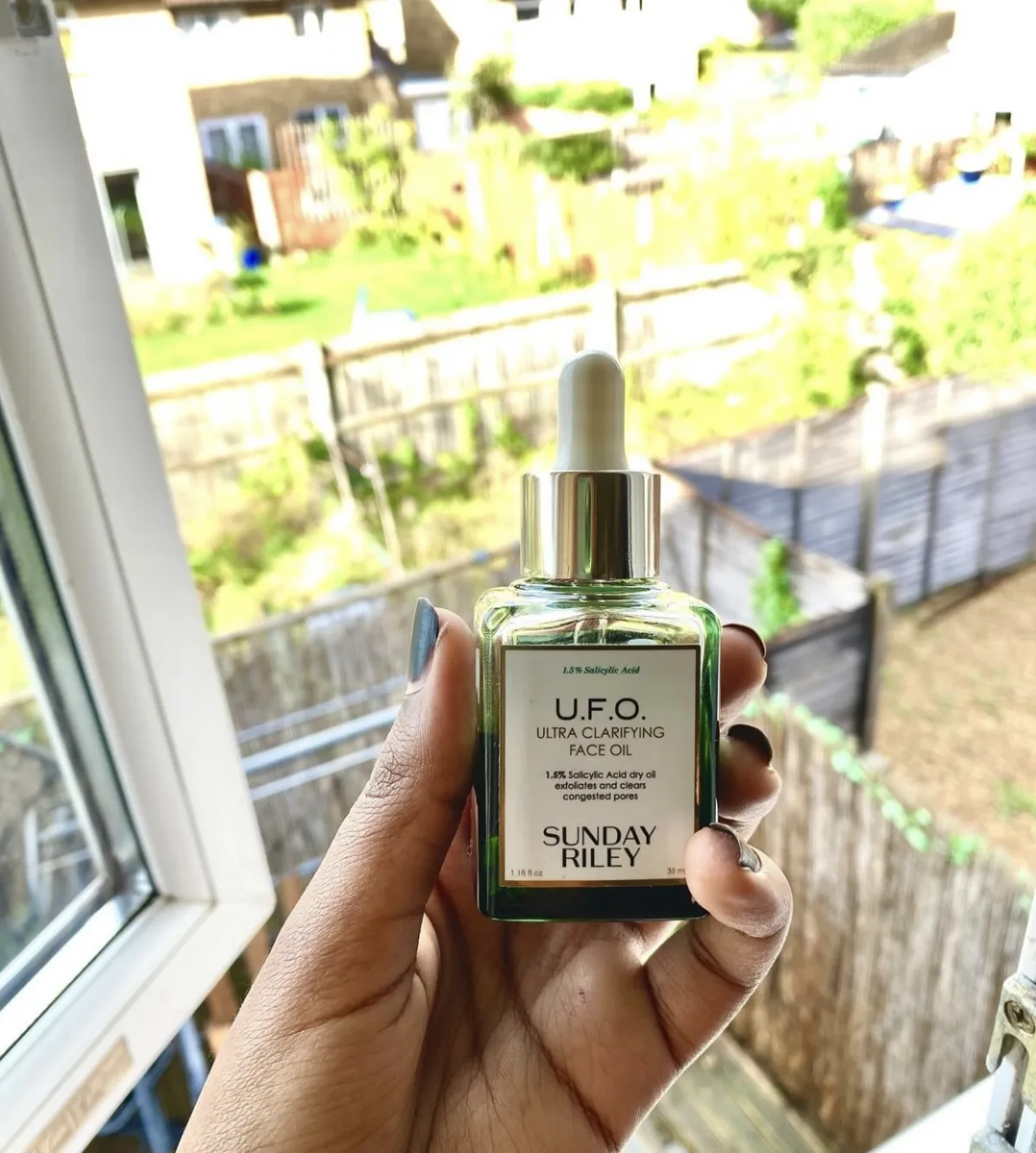 U.F.O facial oil - review image