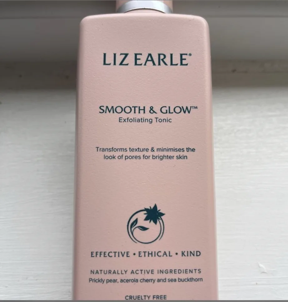 Smooth & Glow Exfoliating Tonic - review image