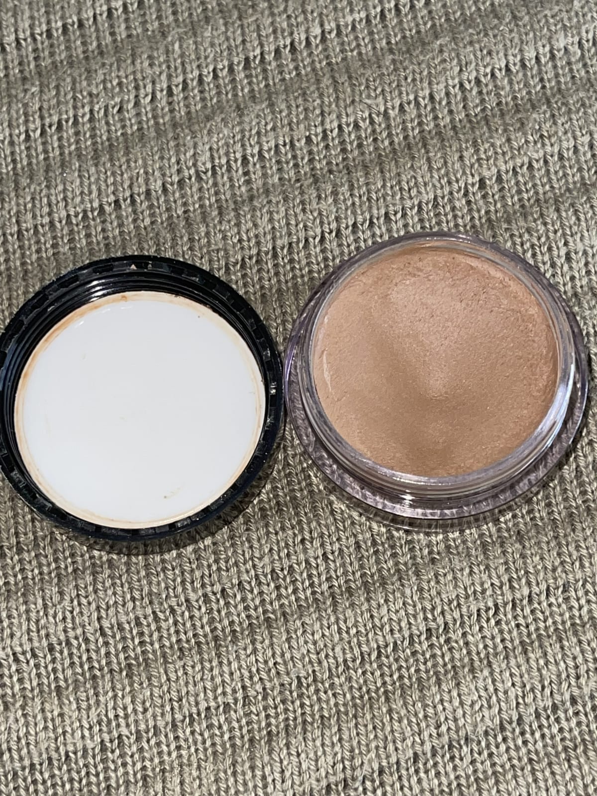 Putty Bronzer - Tan Lines - review image