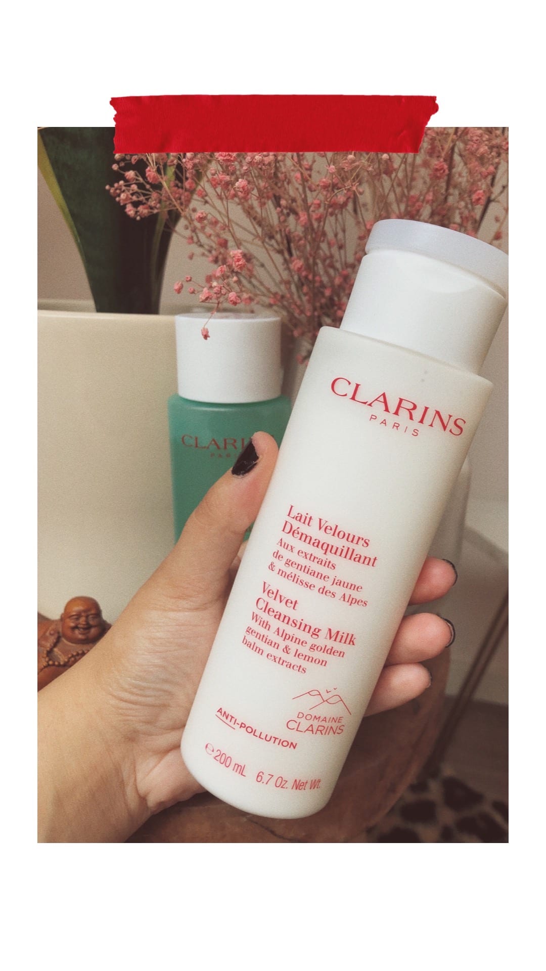 Clarins Velvet Cleansing Milk - review image