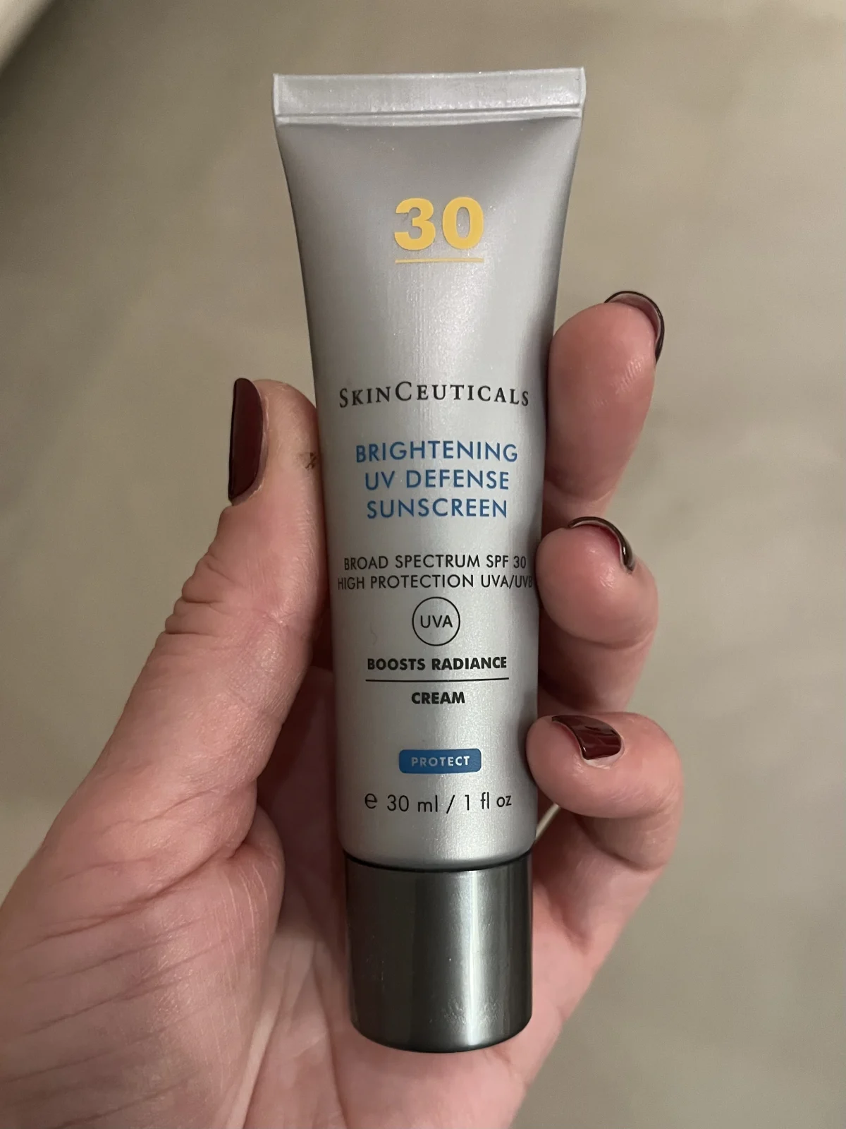 Brightening UV Defense SPF 30 - review image