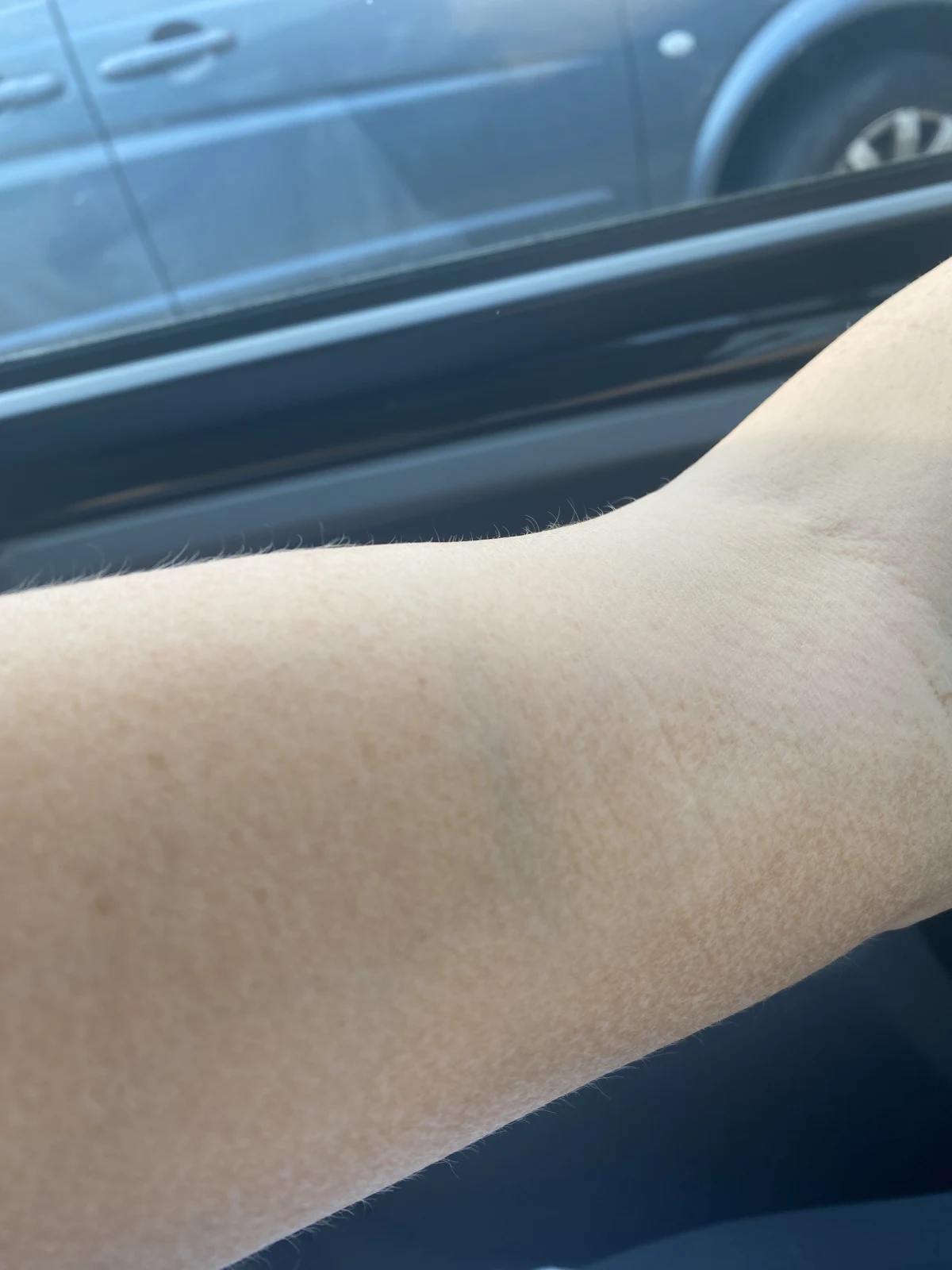 Glow Your Own Way - Clear Self Tan Gel - review image