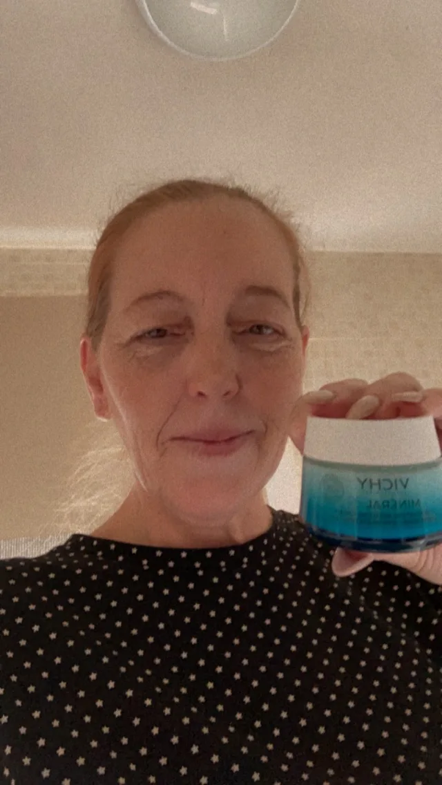 Minéral 89 72HR Moisture Boosting Cream - review image