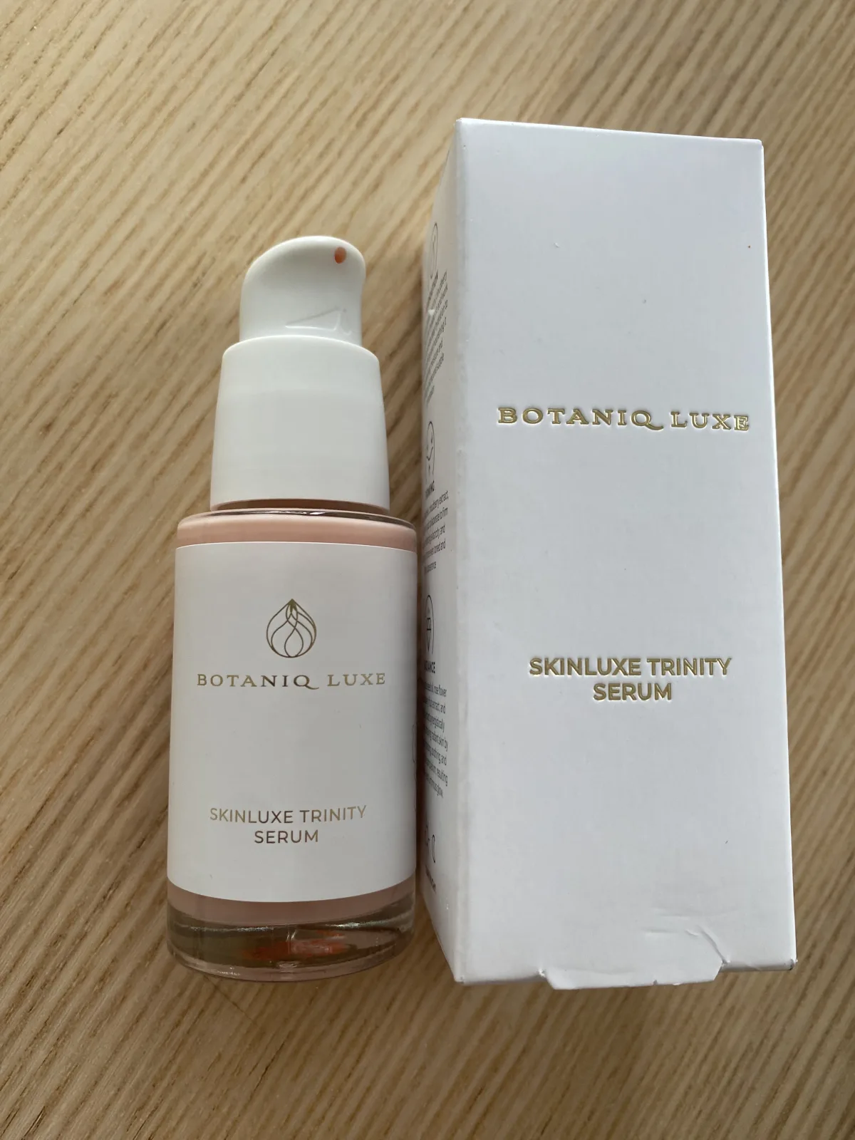 SkinLuxe Trinity Serum - review image