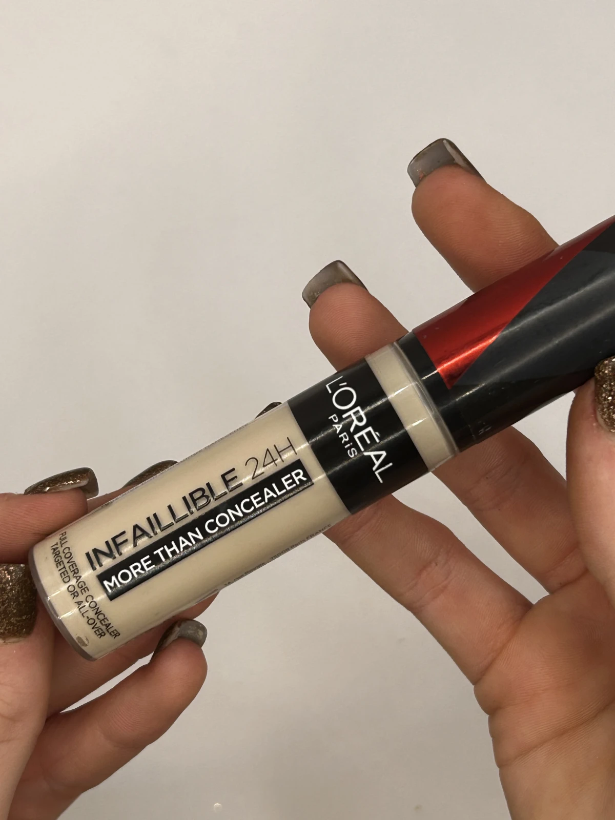 Gezichts Corrector L'Oreal Make Up Infallible 328,5-creme (11 ml) - review image