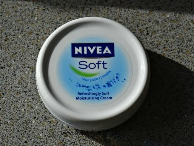 NIVEA Soft Hydraterende Creme Pot 300 ml - review image