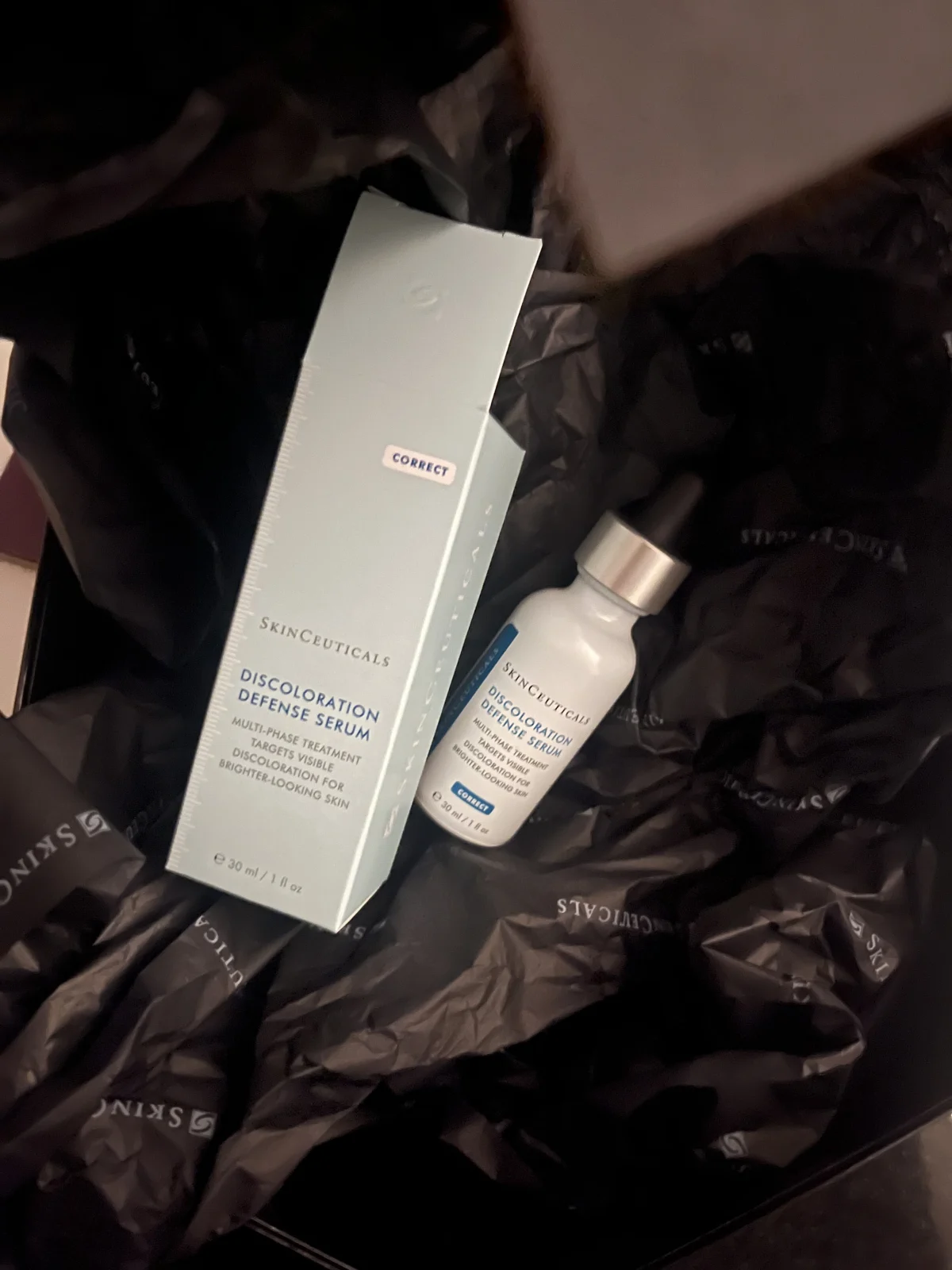 Discoloration Defense Serum - review image