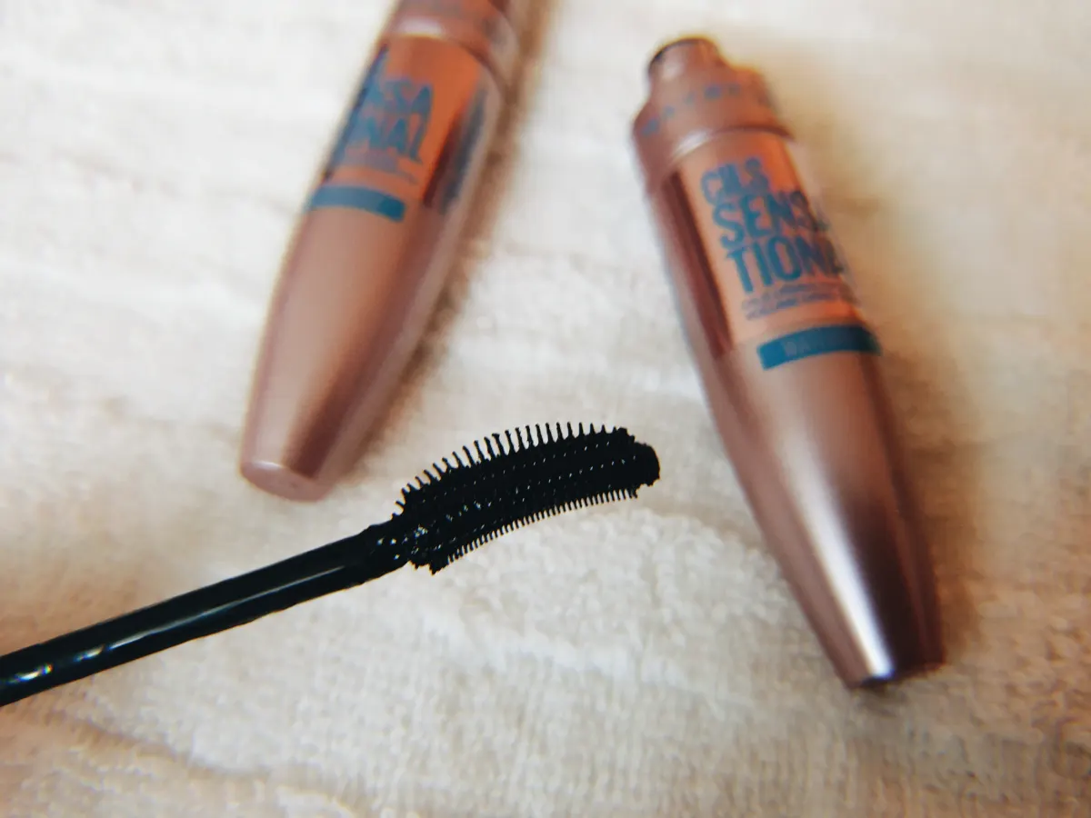 Lash Sensational Waterproof Mascara - Black - review image