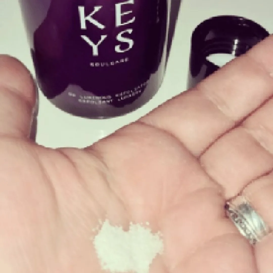 Keys Soulcare Be Luminous Exfoliator Gezichtsscrub 7.5 g - review image