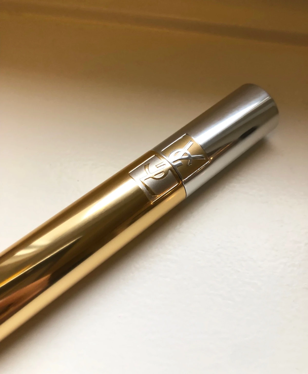 Yves Saint Laurent Volume Effet Faux Cils Shocking Mascara  st - review image