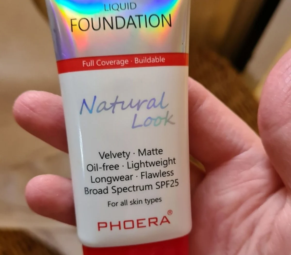 PHOERA™ Full Coverage Foundation - 101 - Porcelain - review image