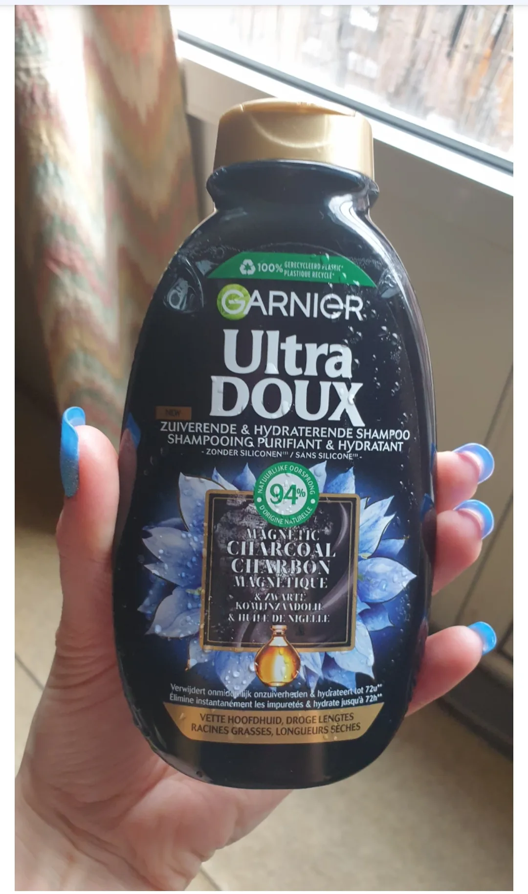 Garnier Loving Blends Shampoo Magnetic Charcoal 300 ml - review image