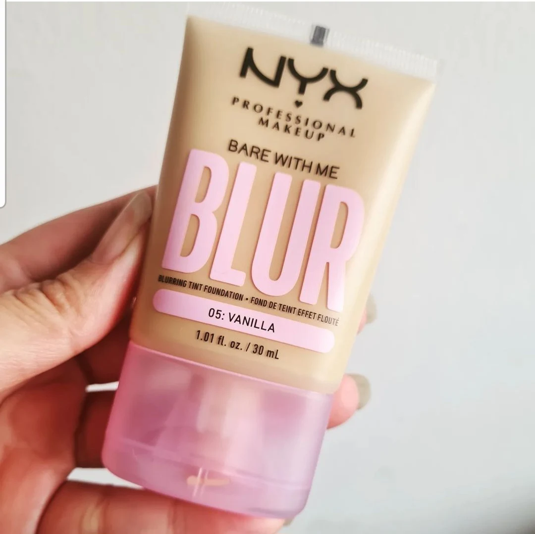 NYX Professional Makeup Bare With Me Blur Tint Foundation cream java - review image