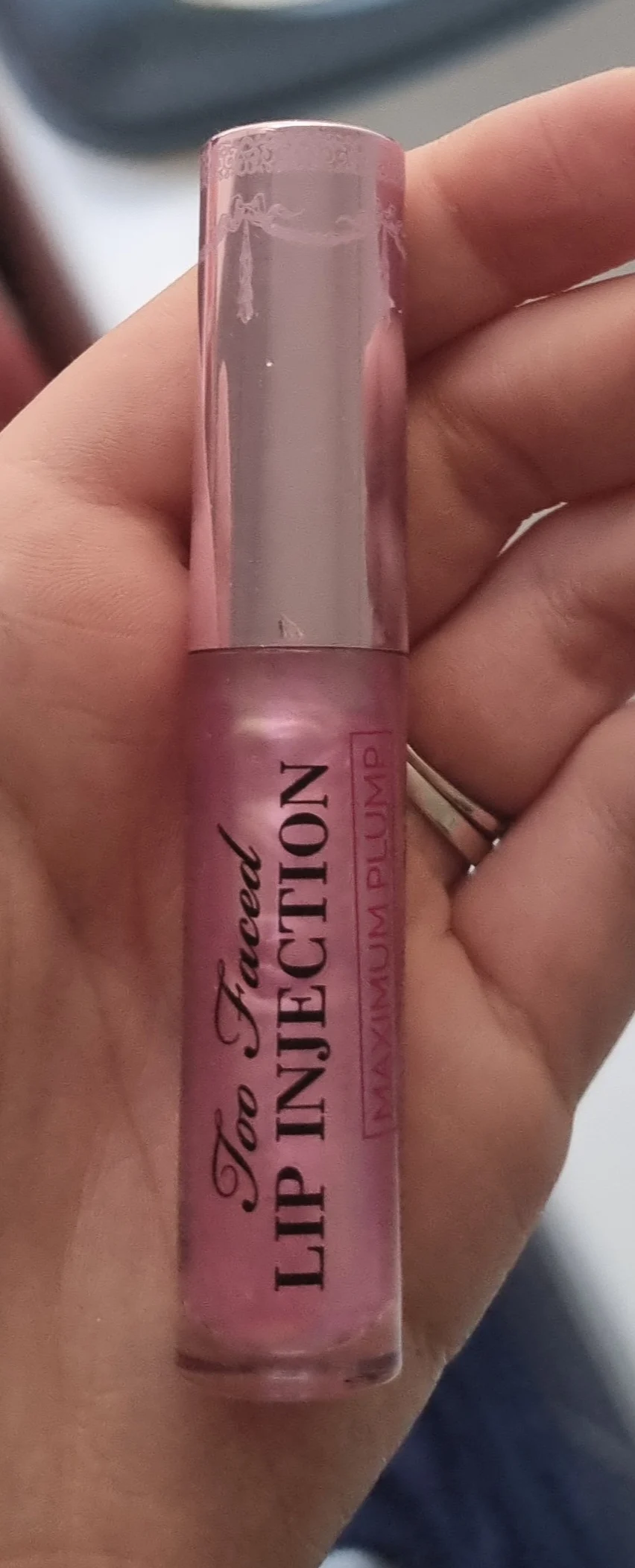 Too Faced Lip Injection Maximum Plump - review image