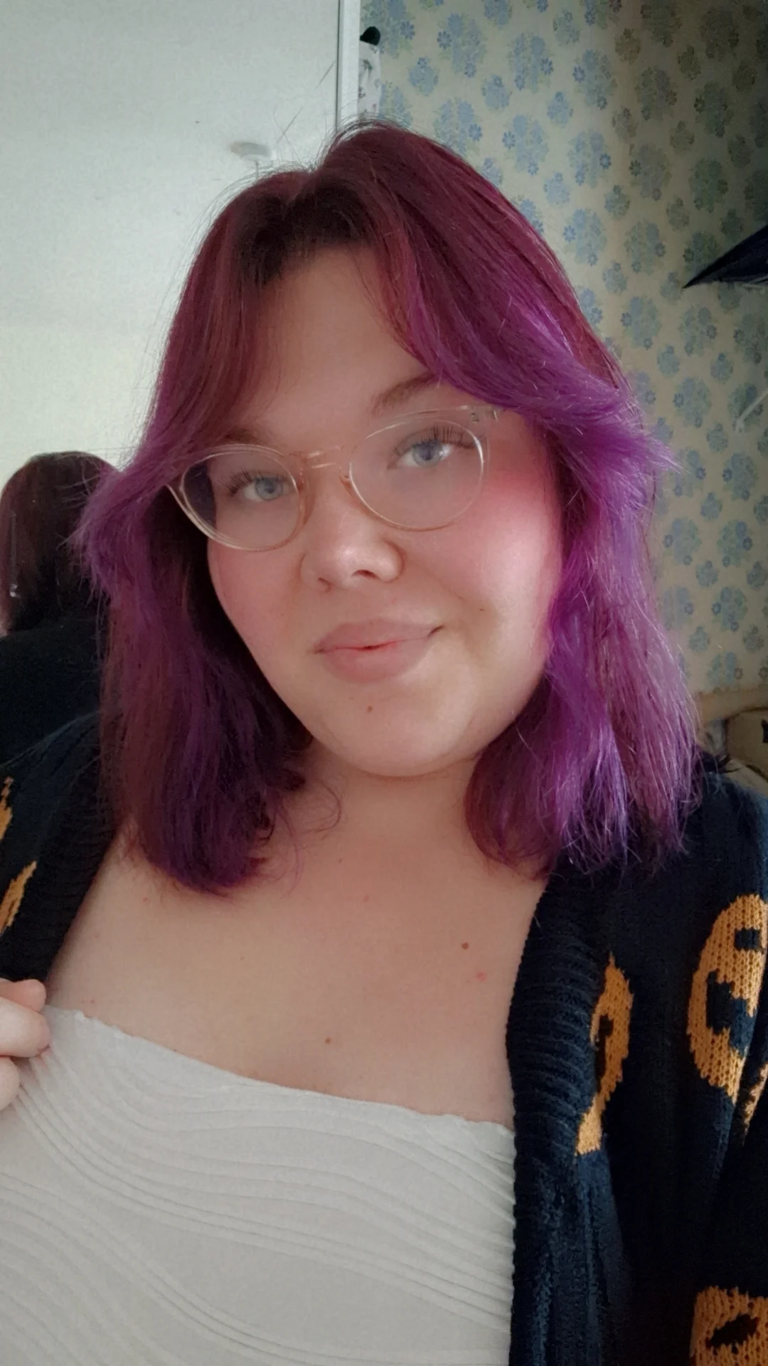 Schwarzkopf LIVE Amethyst Chrome U69 Permanent Hair Dye - review image