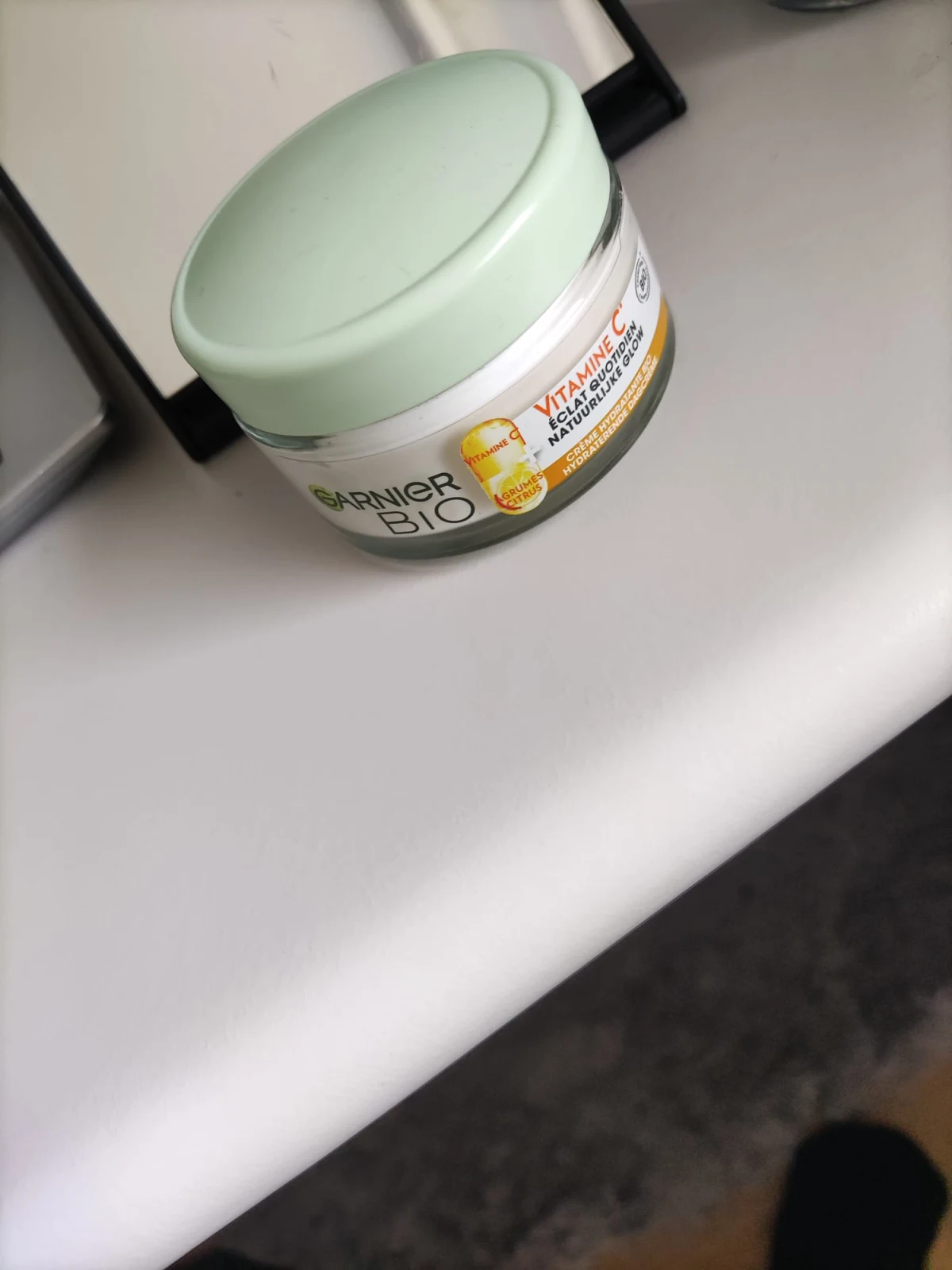 Garnier Bio Hydraterende Dagcrème met Vitamine C* - 50ml - review image