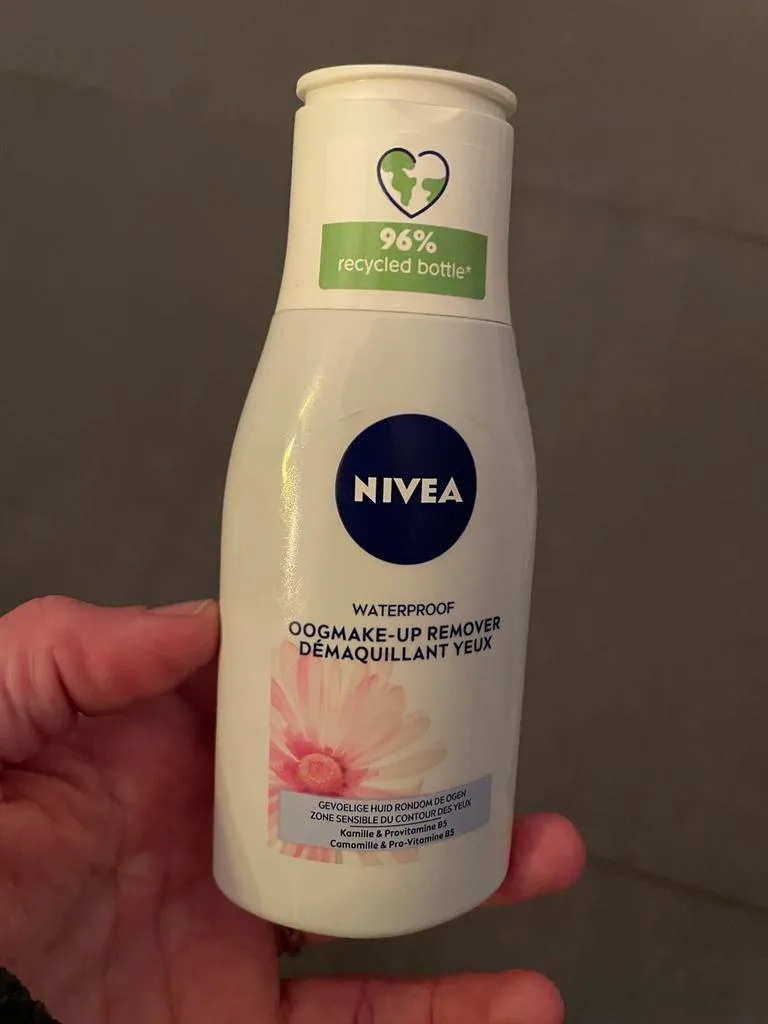 NIVEA Waterproof - review image