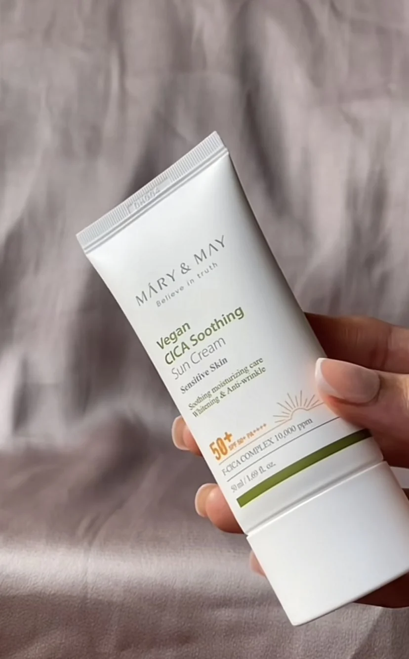 Mary & May CICA Soothing Sun Cream SPF50+ PA++++ 50 ml - review image