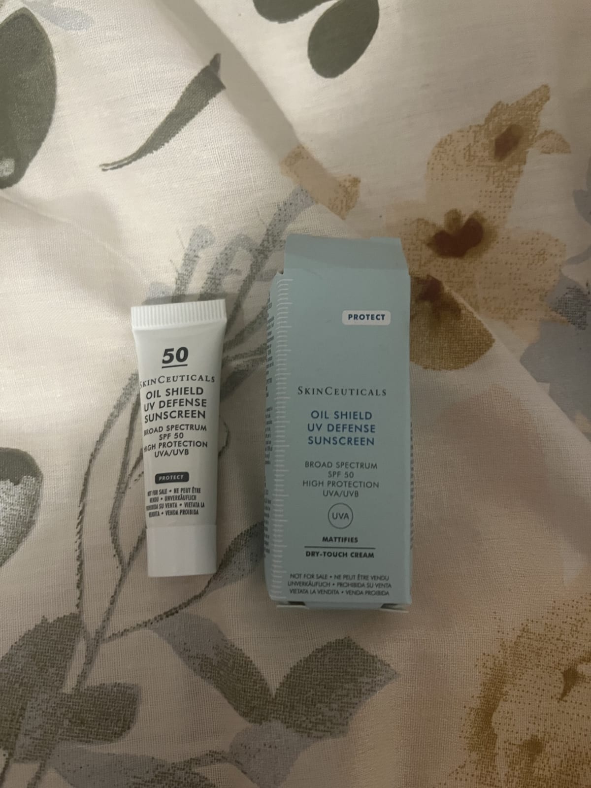 Oil Shield UV Defense SPF 50 - review image