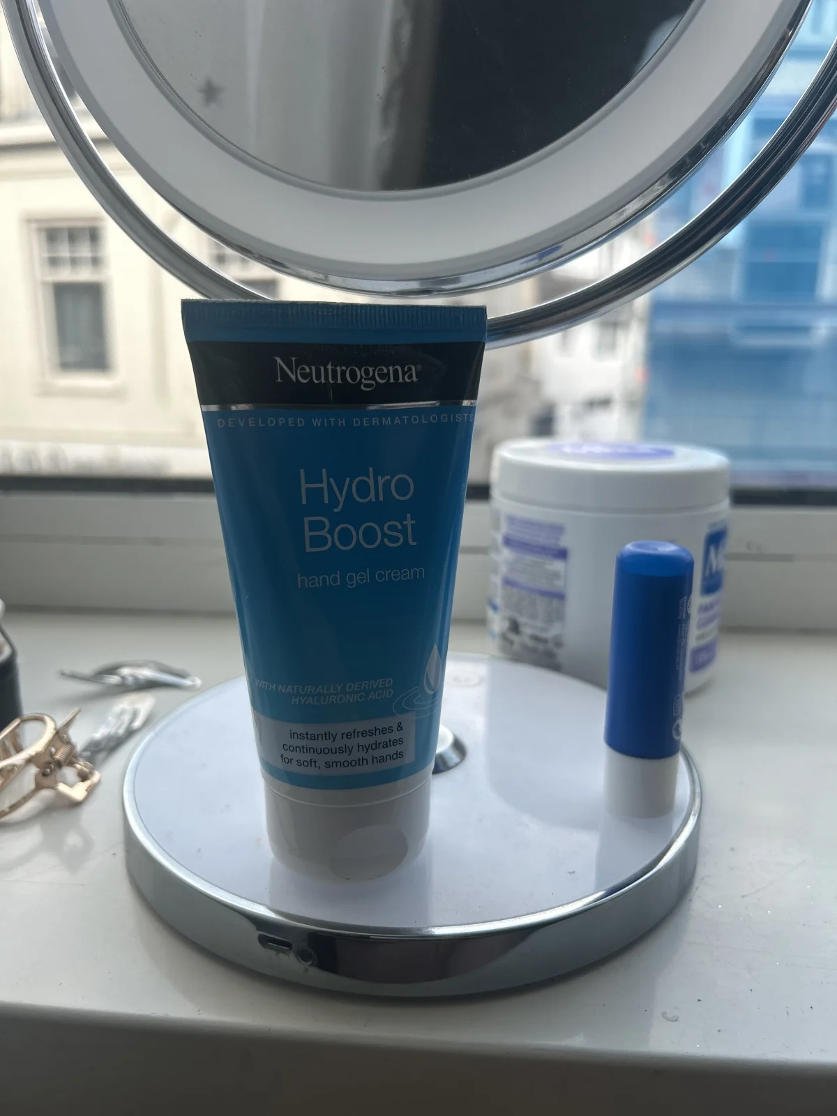 Neutrogena Hydro Boost Handcrème - 75 ml - review image