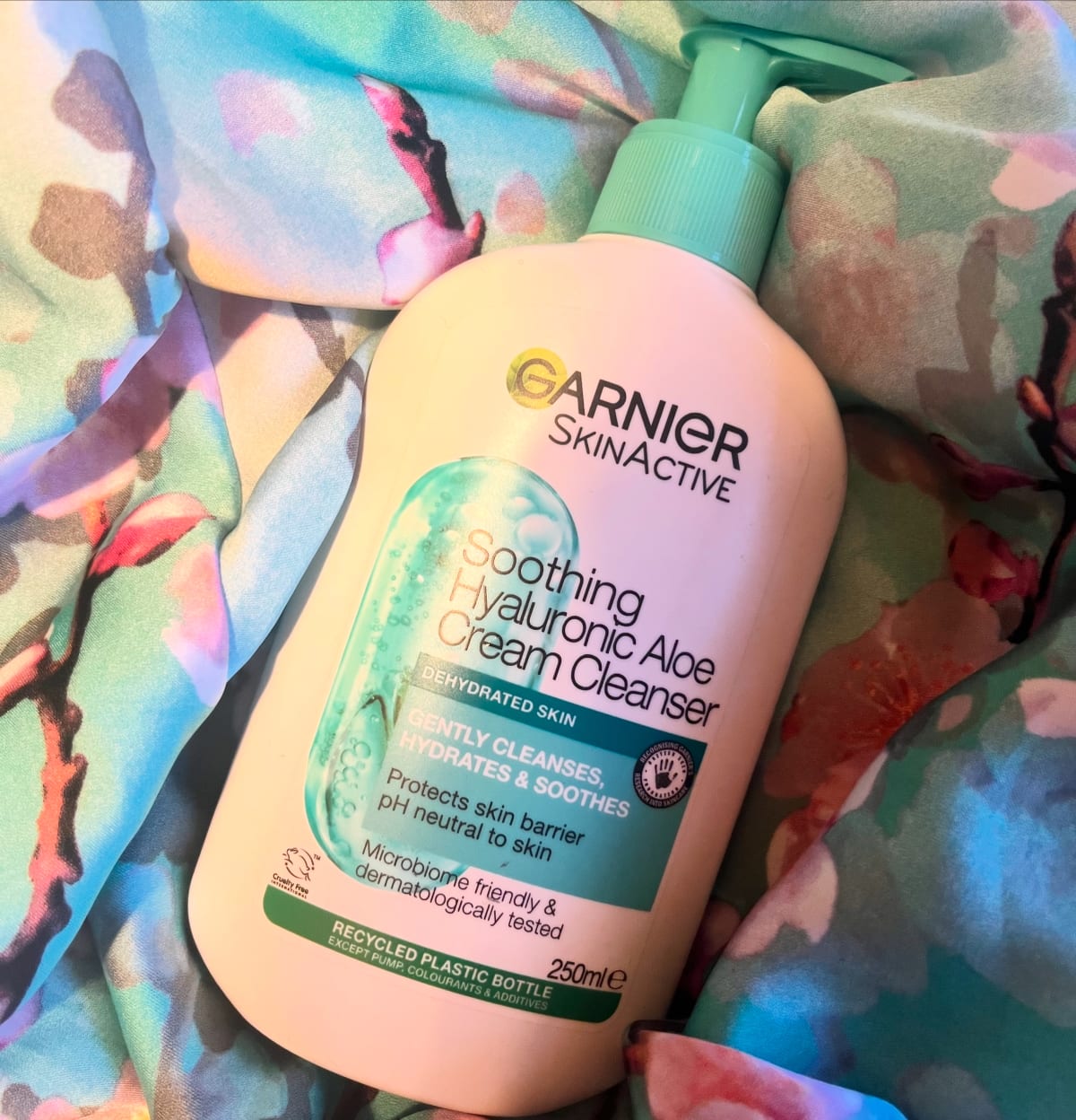 Garnier SkinActive Micellair Reinigingswater met Hyaluronzuur & Aloë Vera 400 ml - review image