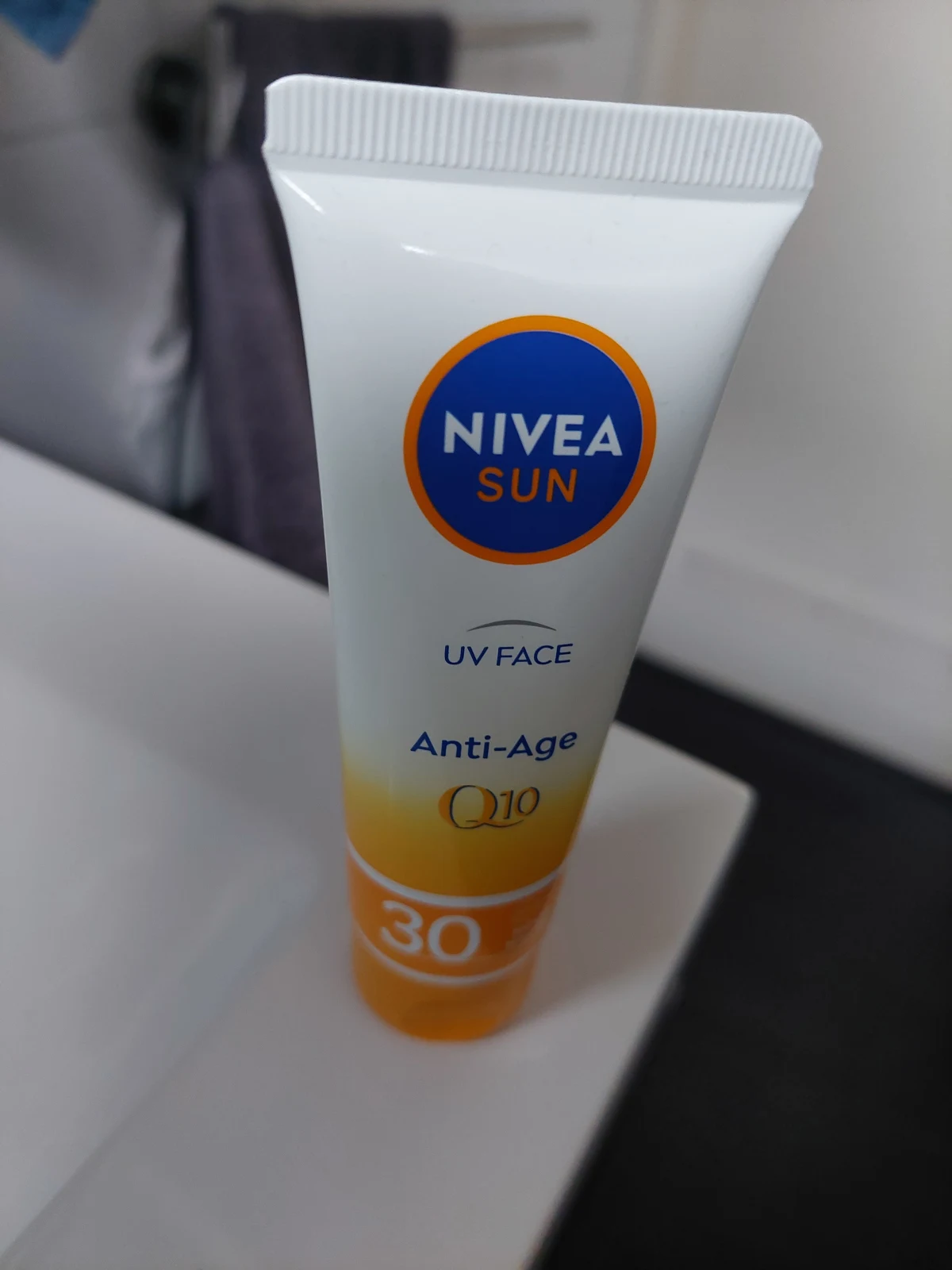 NIVEA SUN UV Anti-Age en Anti-Pigment Gezicht Zonnebrand Crème - SPF30 - Zonnebrandcreme Gezicht - 50 ml - review image