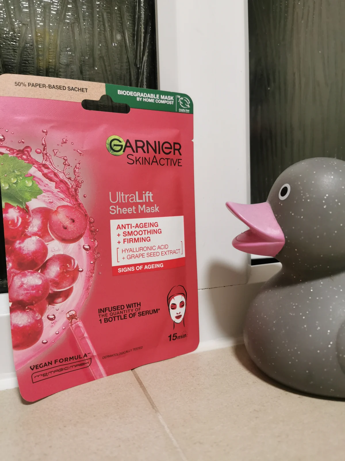 Garnier Ultralift Anti Ageing Radiance Boosting Face Sheet Mask 28g - review image