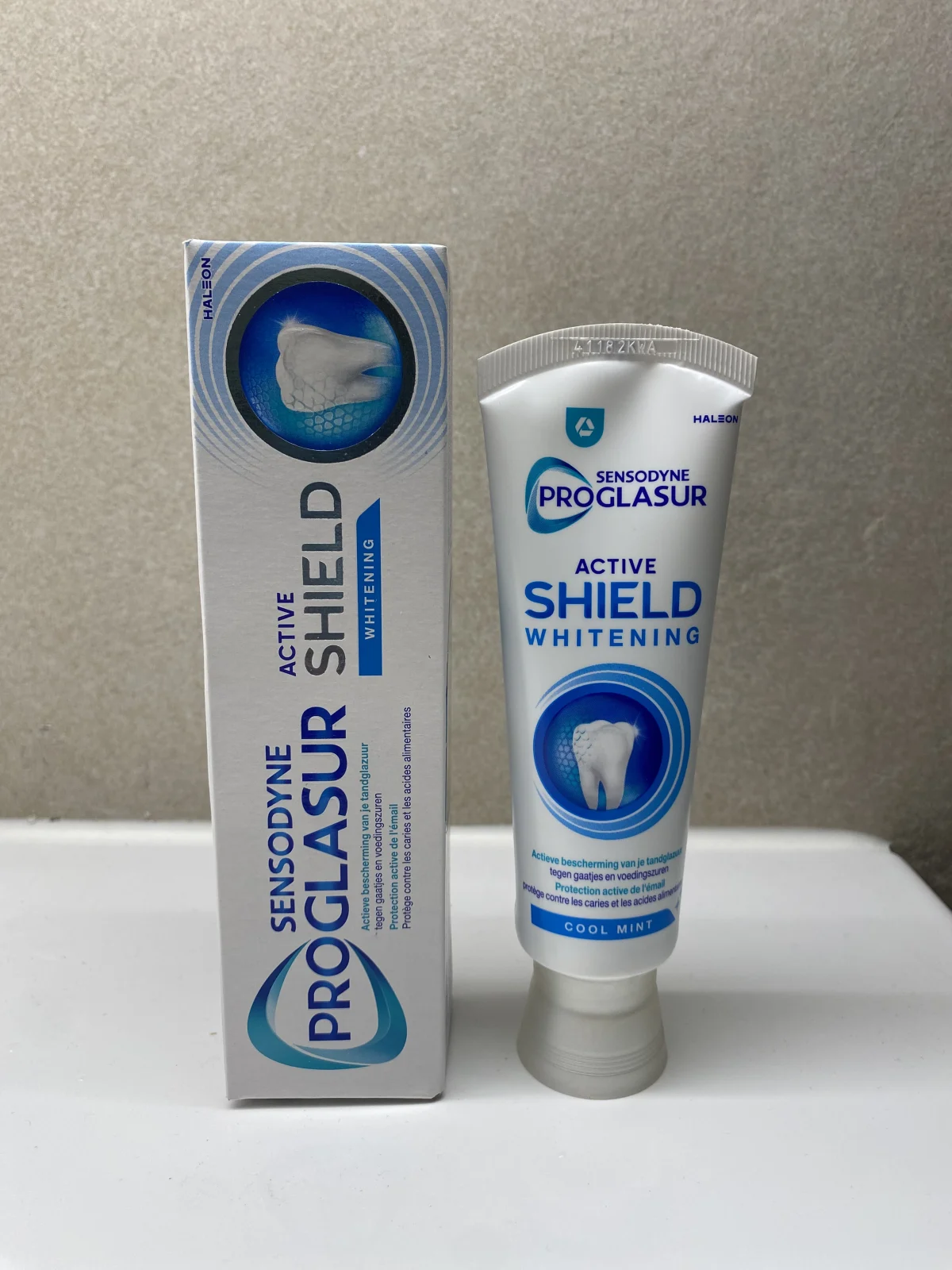 Proglasur Active Shield Whitening Tandpasta - review image