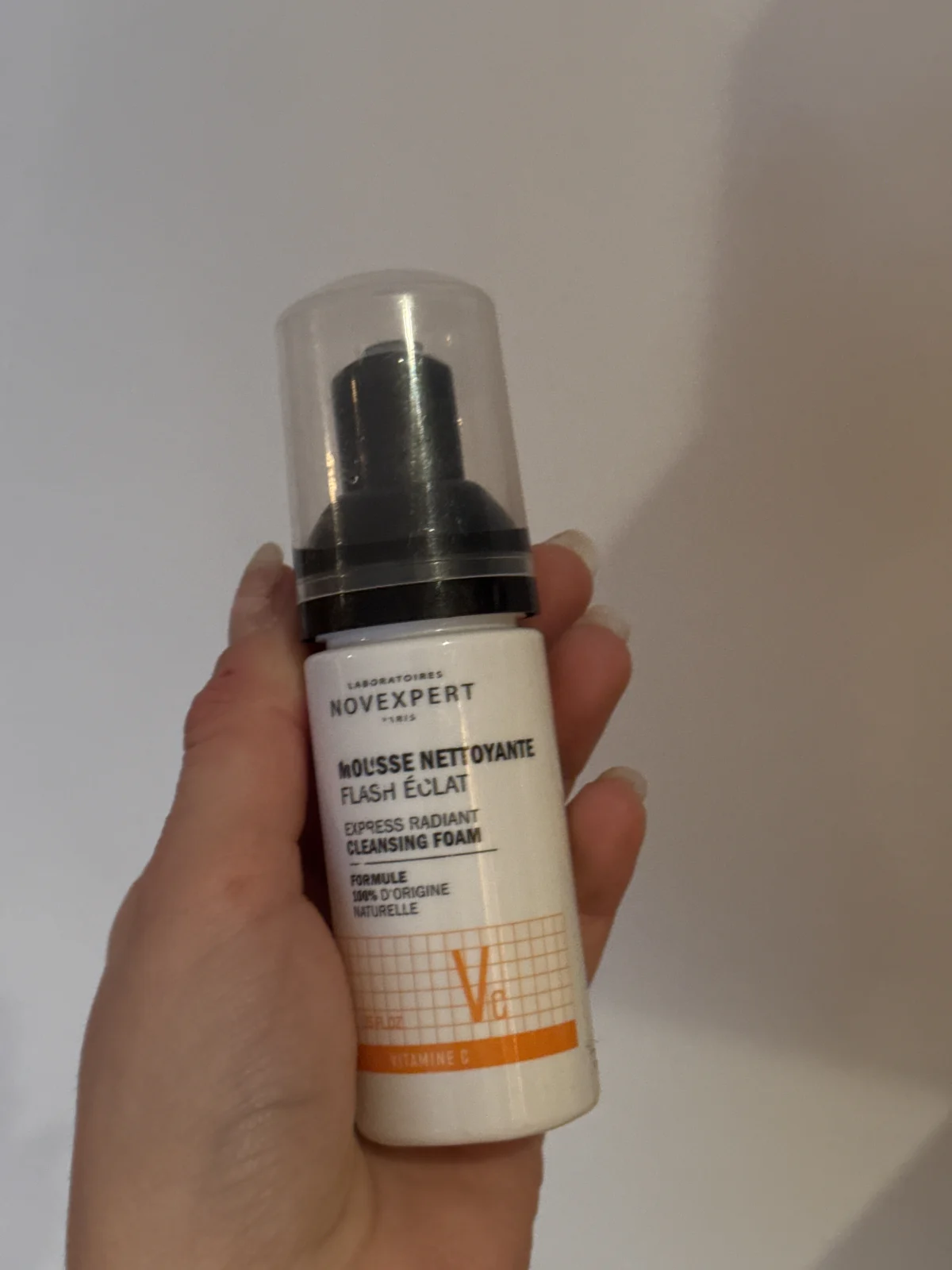 Novexpert Express Radiant Cleansing Foam Vitamin C - review image