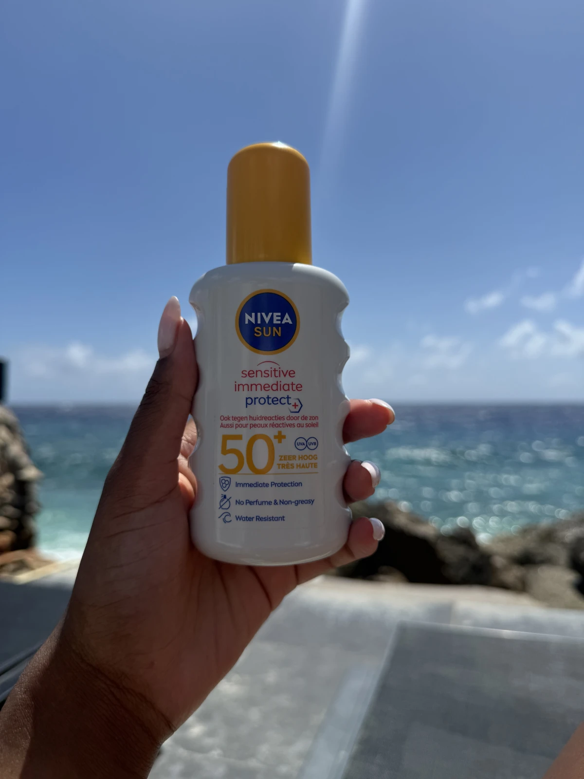 NIVEA SUN Sensitive Immediate Protect Zonnespray SPF50+ 200ml - review image