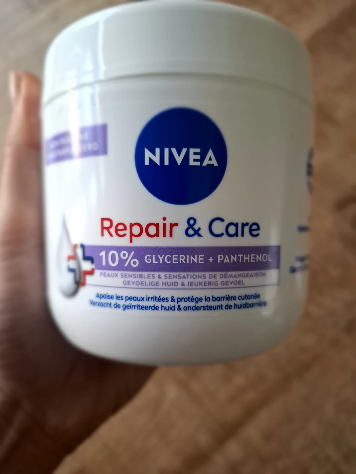 Nivea Repair & Care Crème Ongeparfumeerd 400ml - review image