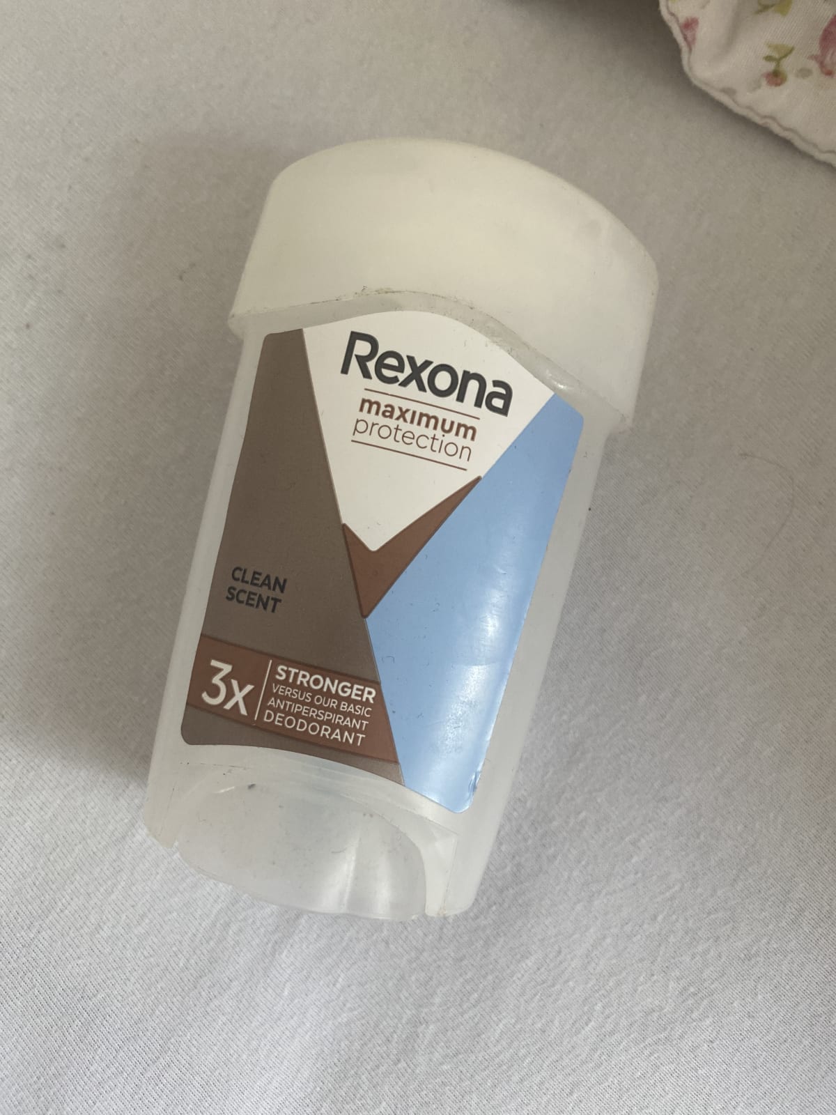 Maximum Protection Clean Scent Deodorant Stick - review image