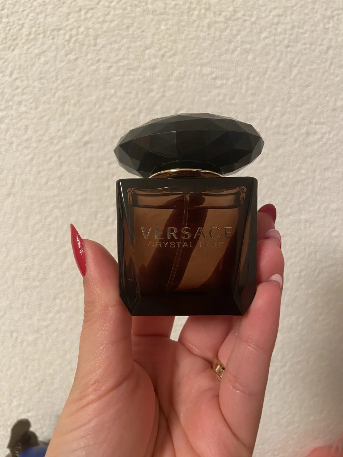 Damesparfum Versace EDP Crystal Noir 90 ml - review image