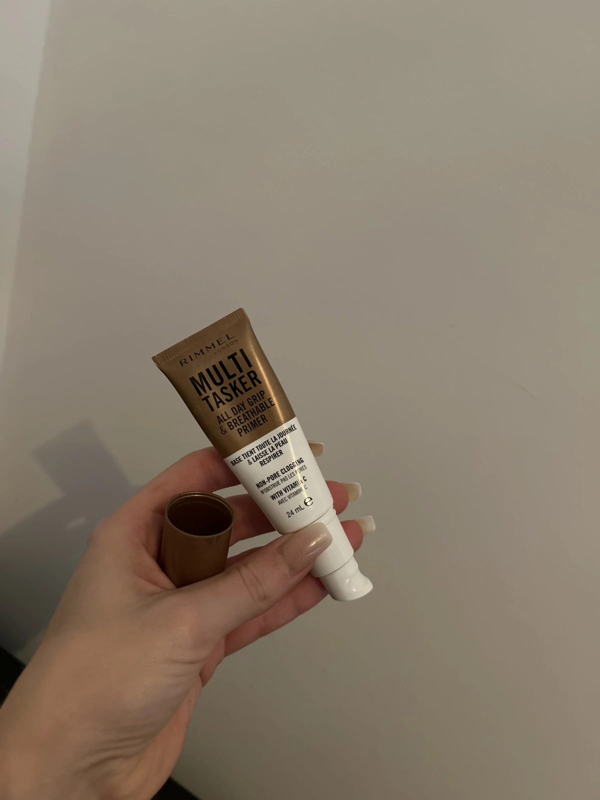 Rimmel Multi-tasker All Day Grip and Breathable Primer 24ml - review image