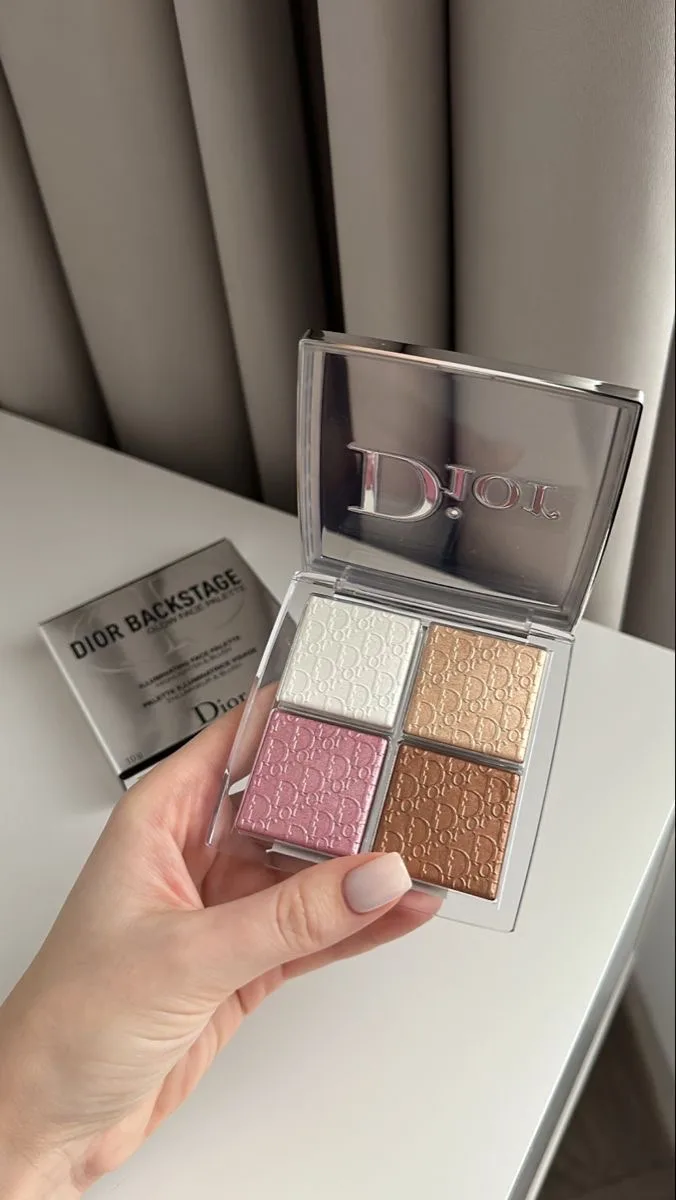 Dior Backstage Highlighter Dior Backstage - GLOW FACE PALETTE Palette - review image