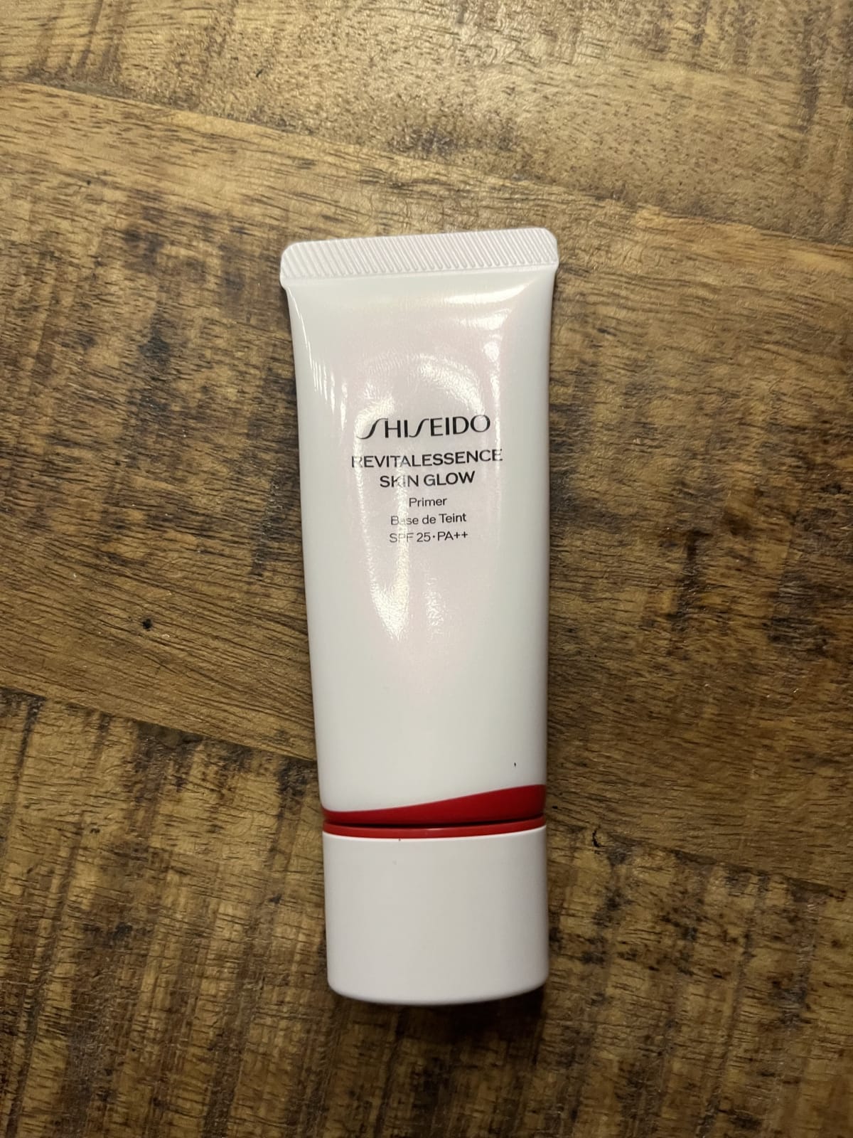 Revitalessence Skin Glow Primer - review image