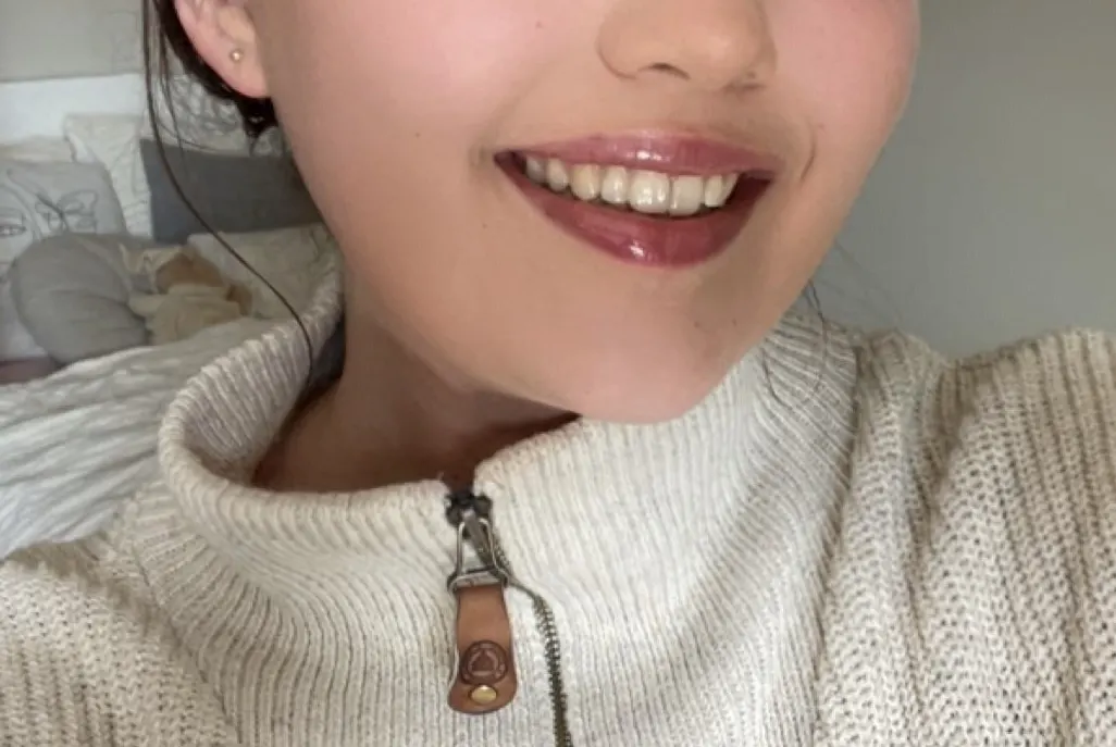 2000 CALORIE LIP GLAZE - review image