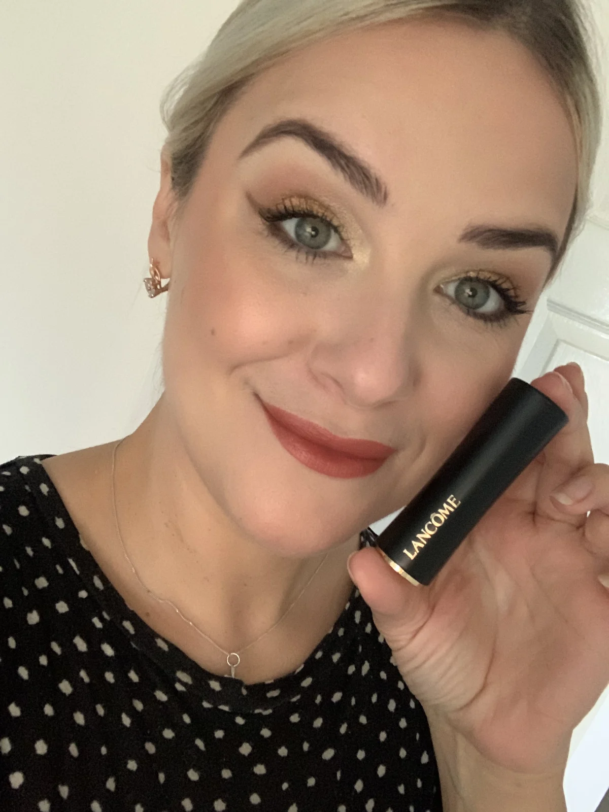 Lancôme L'Absolu Nu Lipstick 1 st - review image