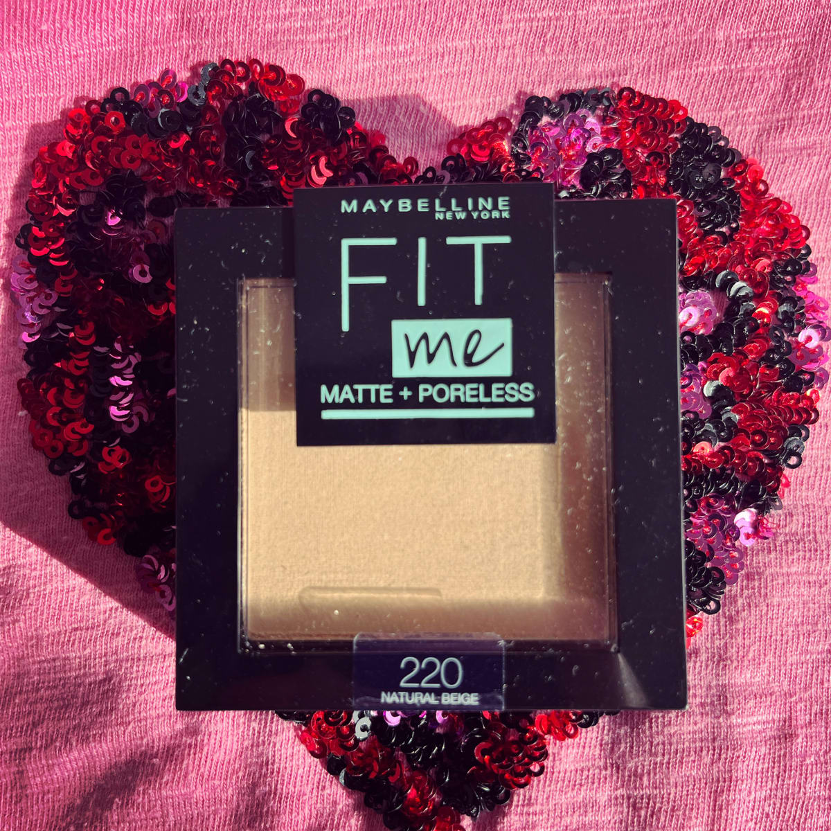 Maybelline Fit Me Matte & Poreless - 105 Natural - Gezichtspoeder - review image