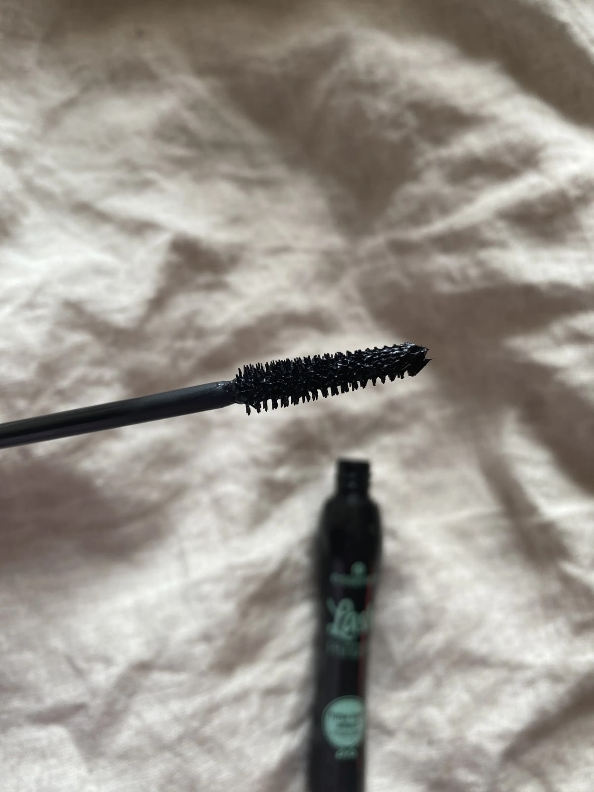 Volume Effect Mascara Essence Lash Princess Valse Wimpers 12 ml - review image