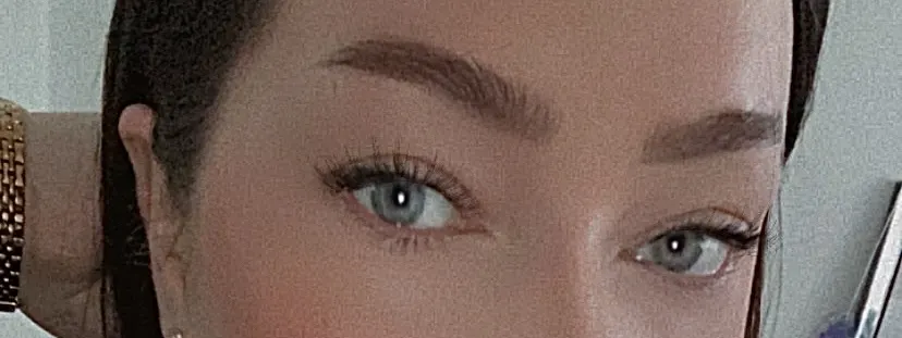 Benefit Mighty Fine Brow Pen - review image