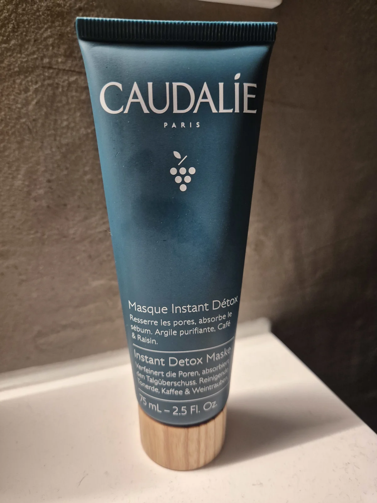 Caudalie Instant Detox Mask - review image