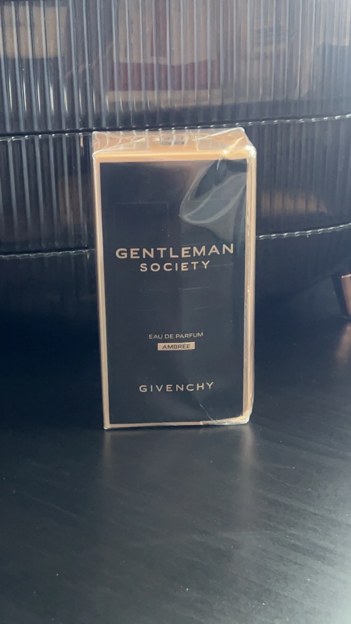 Givenchy Gentleman Society Eau de Parfum Extreme 100ml - review image
